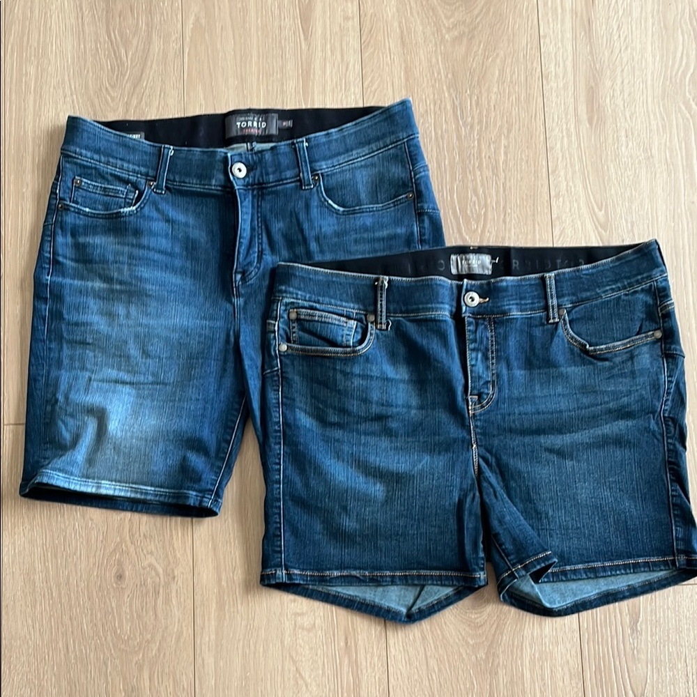 Women’s Torrid Jean Shorts Bundle size 18